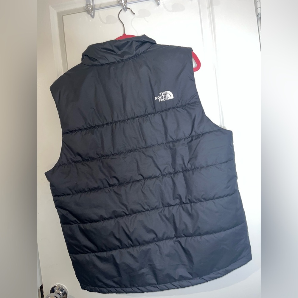 The NorthFace Men’s Classic Padded Quilt Black Puffer Front Zip Overstuff L Vest